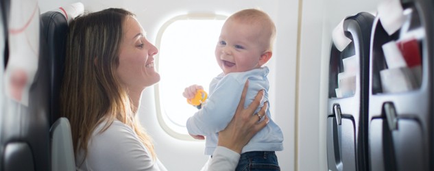 astuce voyage bebe avion