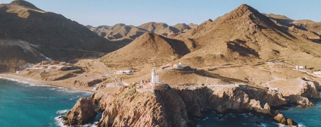Almería: desiertos de película y calas de postal